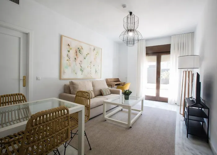 Alijar Lux Bormujos Con Piscina Y Parking Gratis